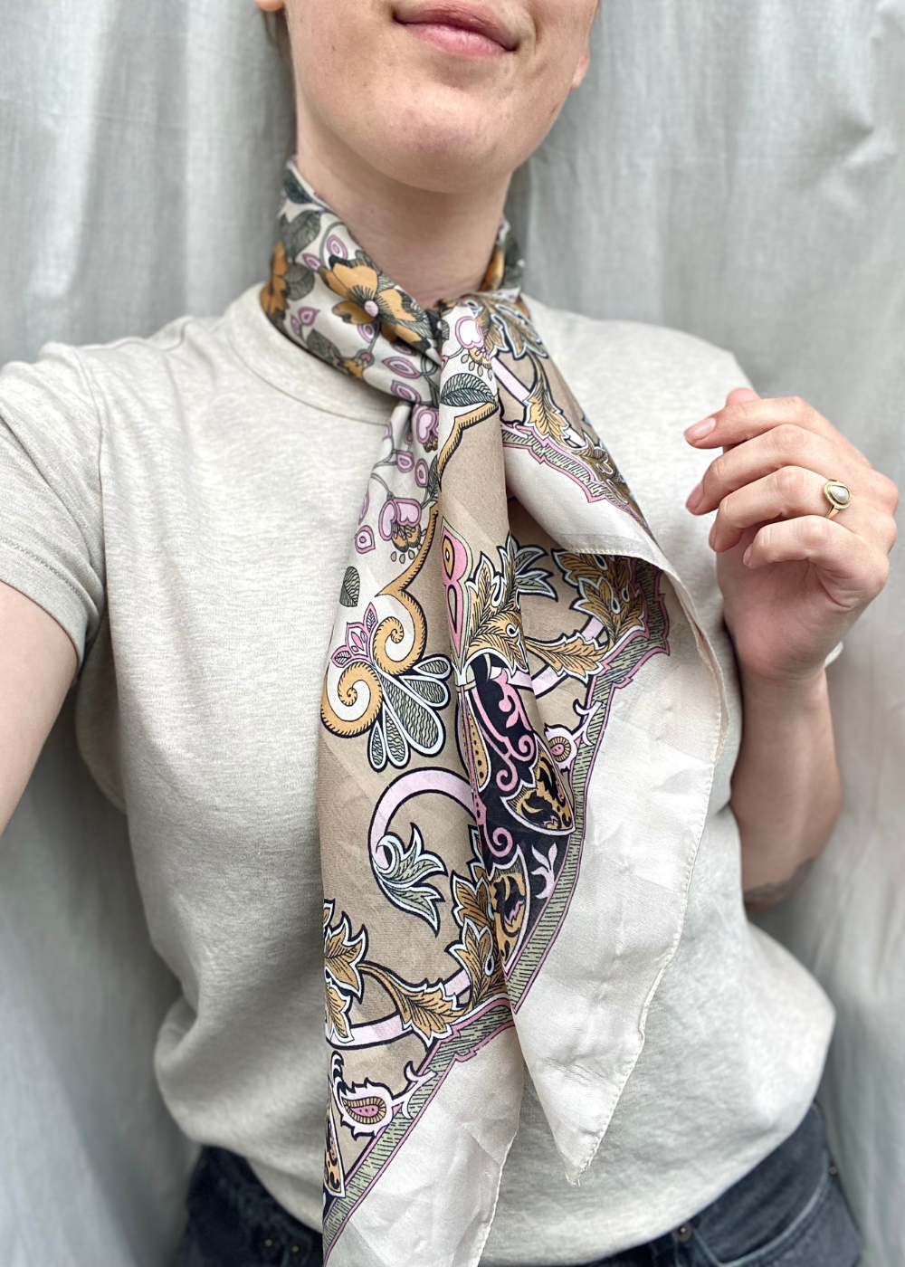 Vintage dames sjaal met beige print
