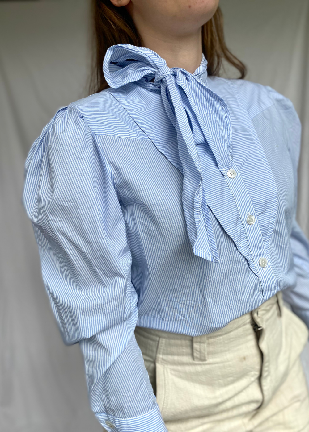 Dames blauwe strepen blouse met strik - maat M