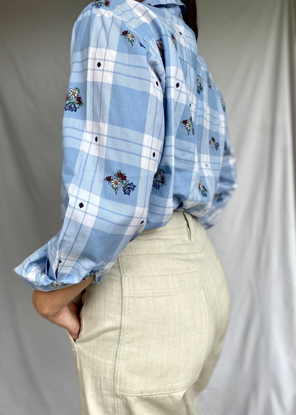 Blauwe dames blouse met bloemen print - maat S/M