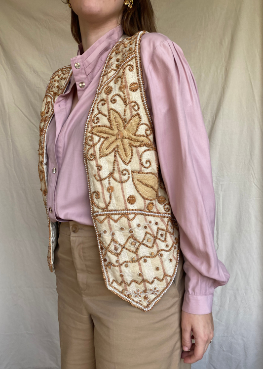 Beige gilet met kralen – maat M tot XL