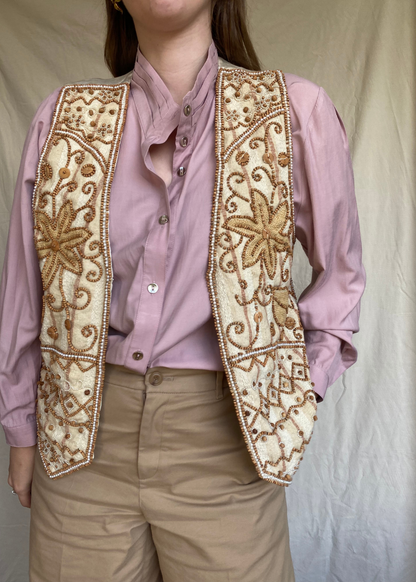 Beige gilet met kralen – maat M tot XL