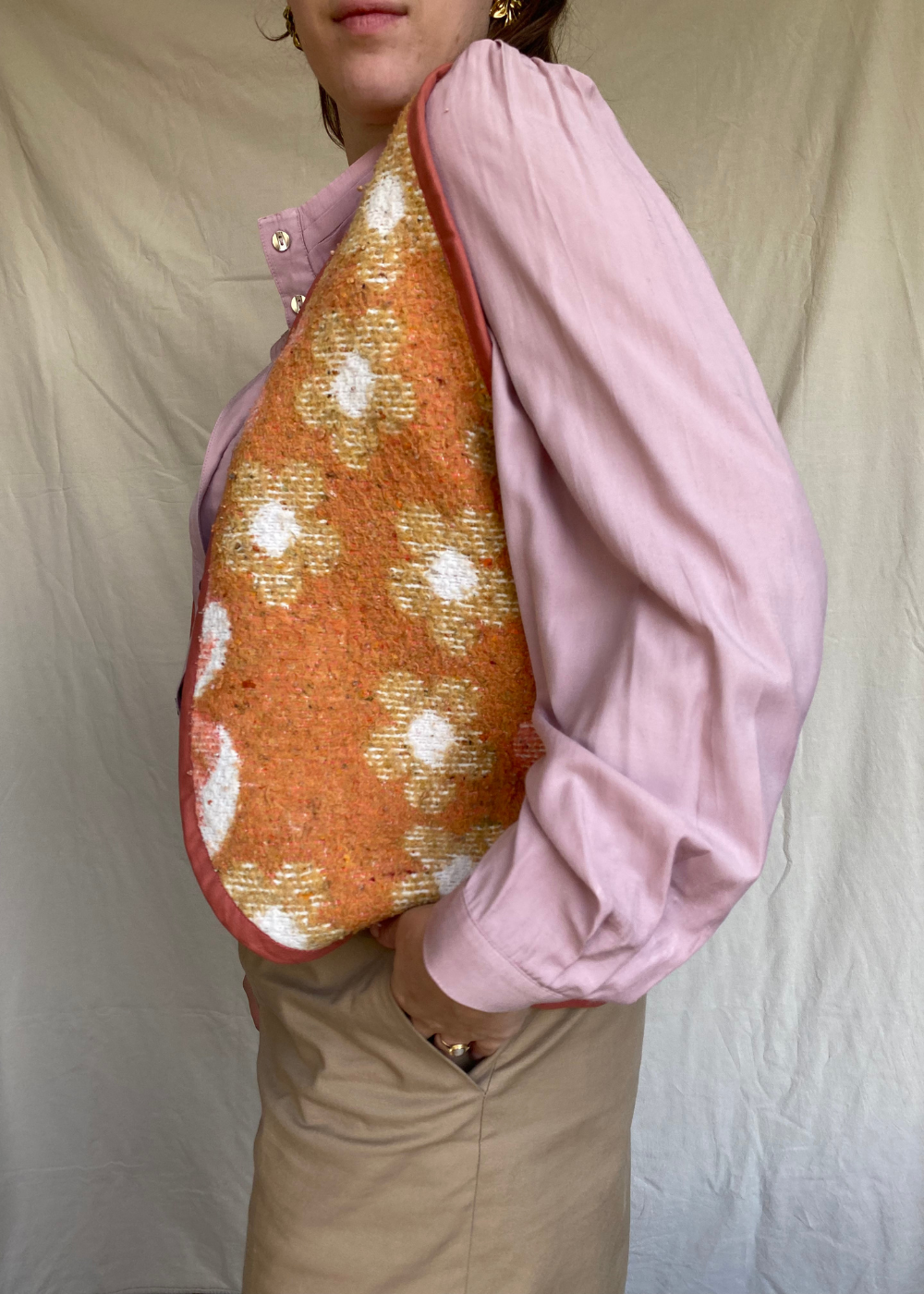 Oranje wollen gilet - maat M tot XL