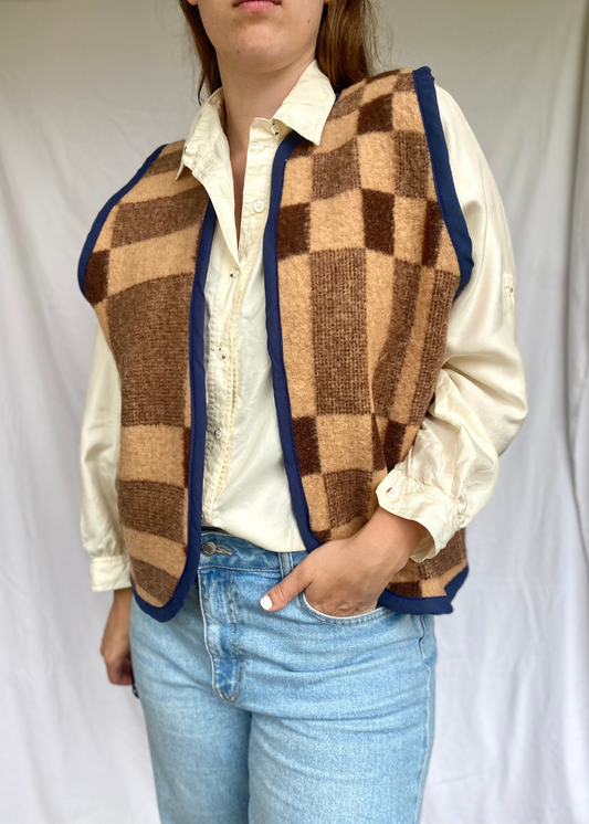 Wollen bruine gilet - maat M tot XL