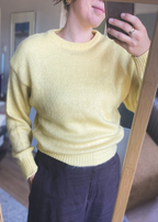 Gele wollen trui - maat S/M