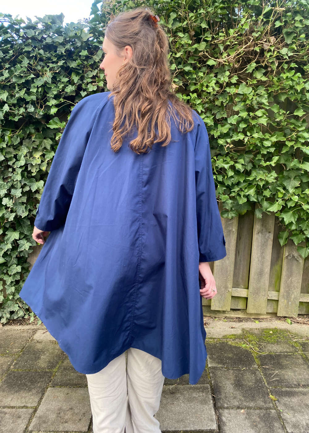 Donkerblauwe trench - maat L