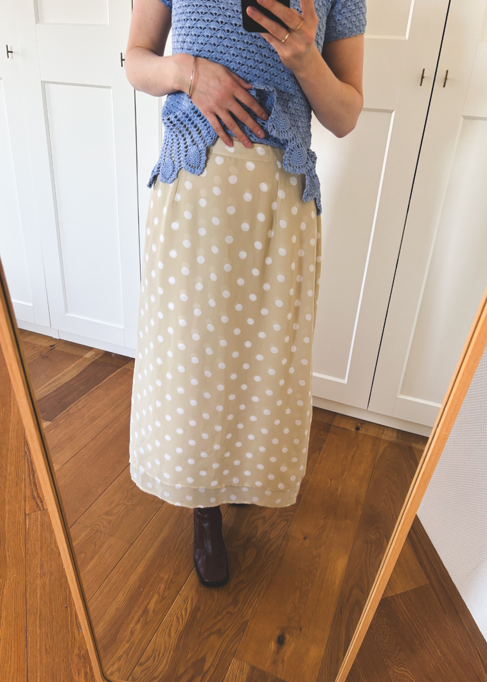 Beige stippen rok - maat S