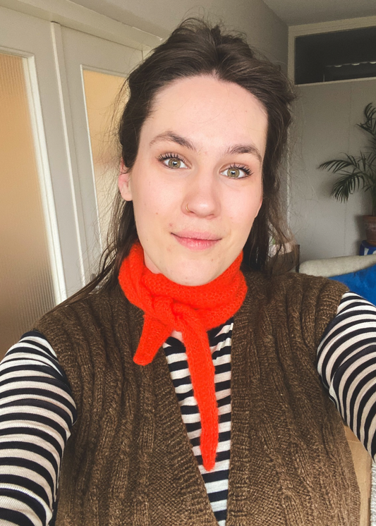 Oranje mohair sjaaltje