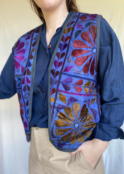 Geborduurde bloemen gilet - maat S tot XL
