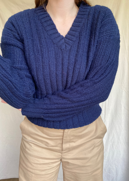 Donkerblauwe v-hals trui - maat S/M