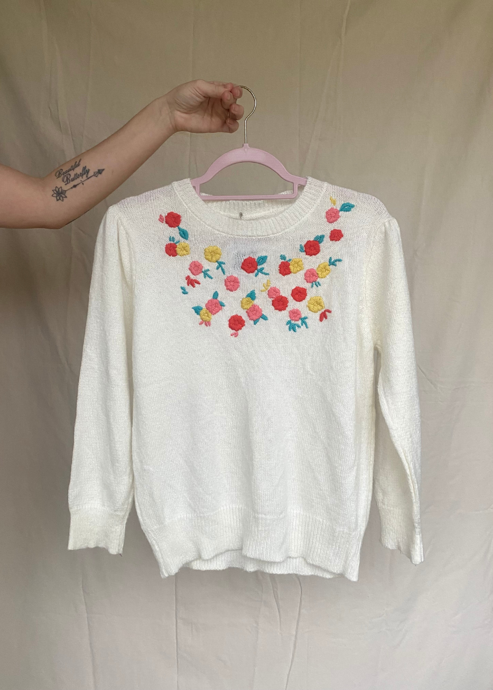 Crème witte trui met bloemen - maat S/M