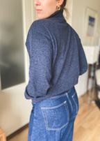 Donkerblauwe lamswollen koltrui - maat L