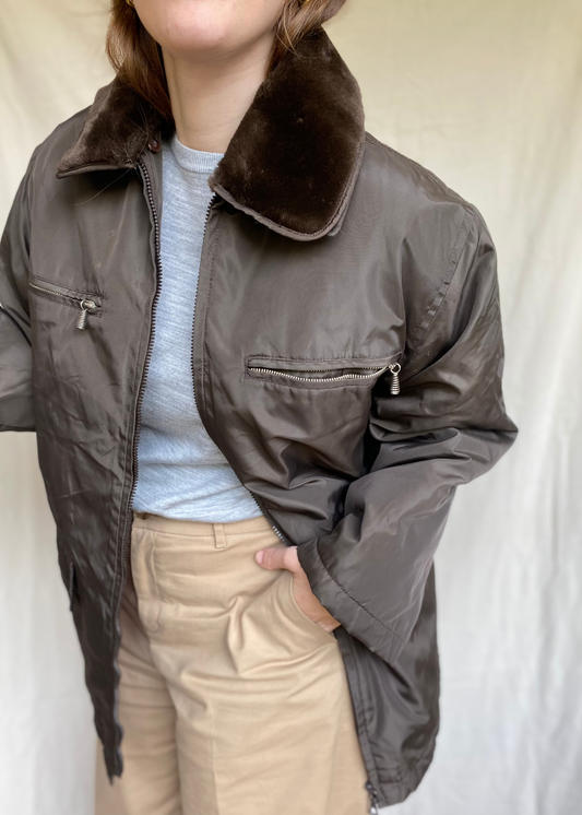 Bruine jas met kraag - maat L/XL