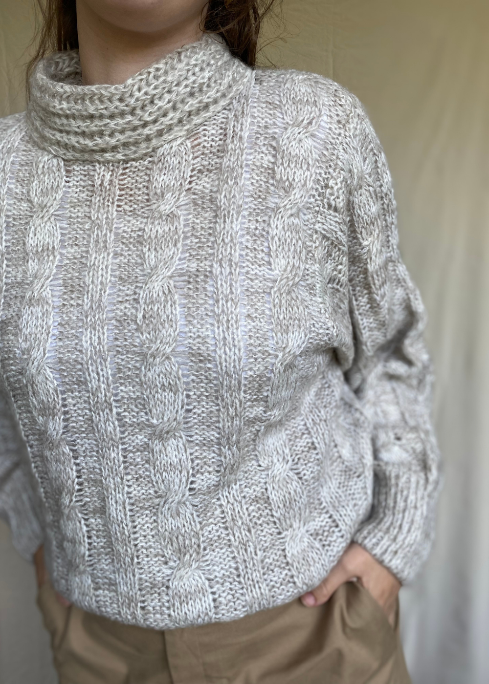 Lichtgrijze/beige gebreide trui - maat M/L