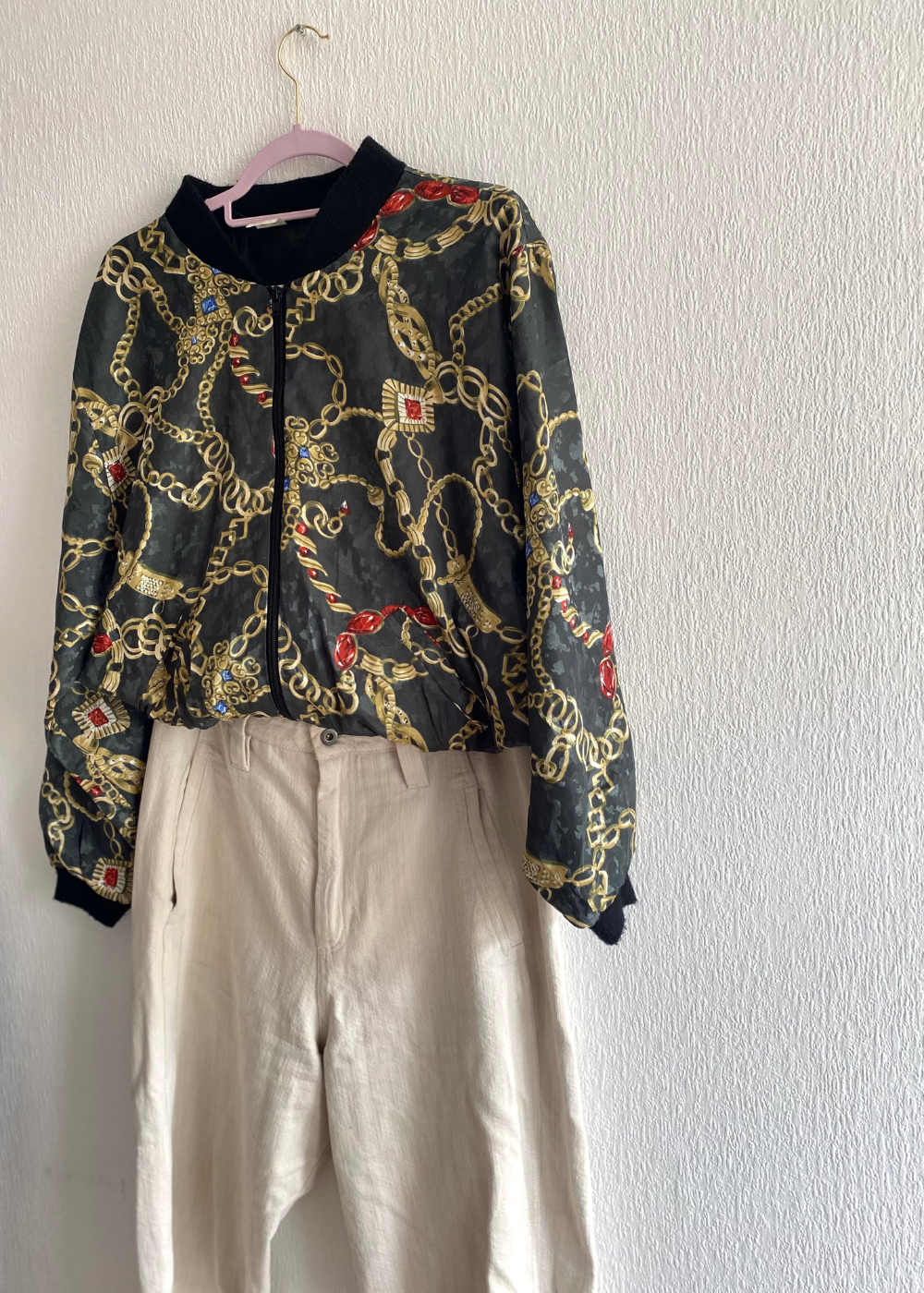 Dames bomber jacket met funky print- maat M/L/XL
