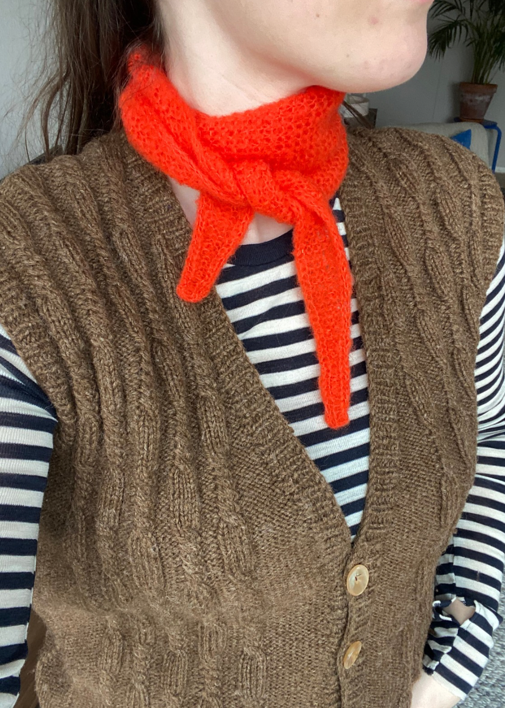 Oranje mohair sjaaltje