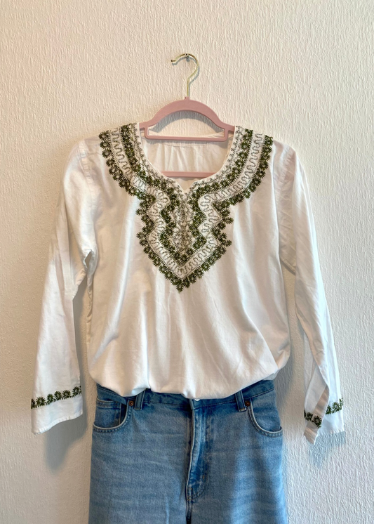 Geborduurde dames blouse met groen - maat S/M