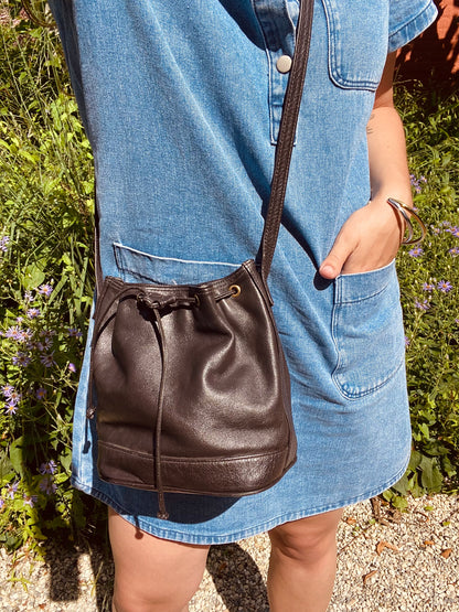 Donkerbruine bucket bag