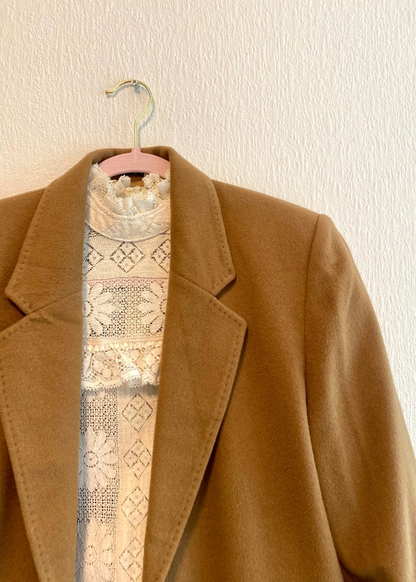 Dames beige blazer gemaat van lana wol - maat S/M