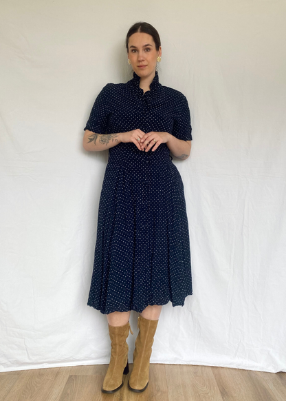Blauwe jurk met stippem - m/l