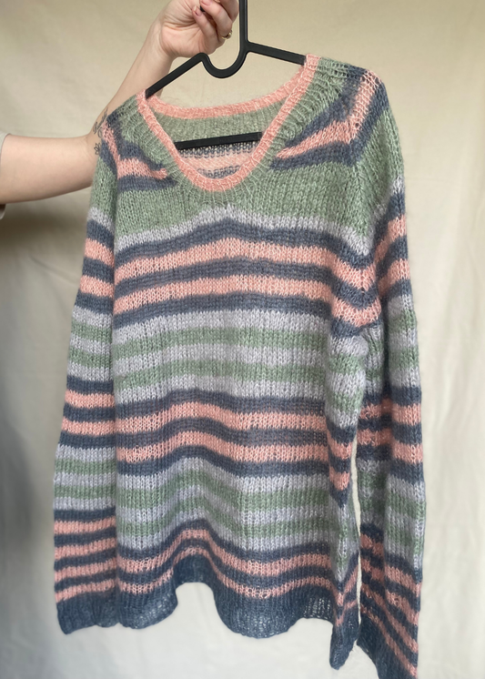 Dun gebreid mohair trui - maat M/L