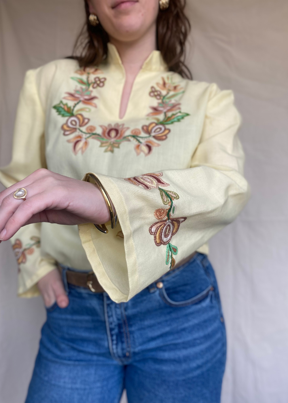 Butter yellow katoenen blouse - maat M/L