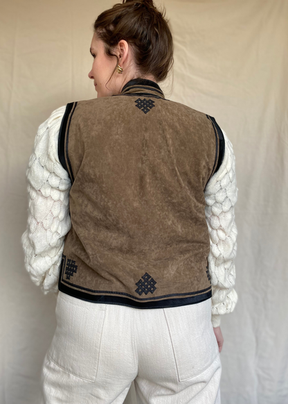 Donkergroen gilet - maat M/L