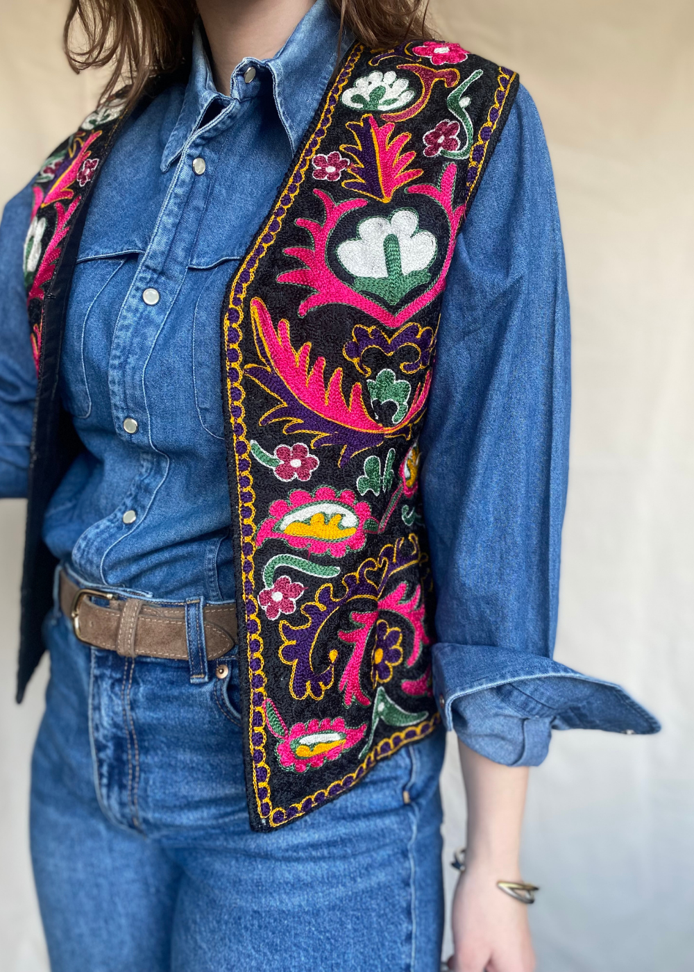 Handgeborduurd vintage gilet - maat M/L