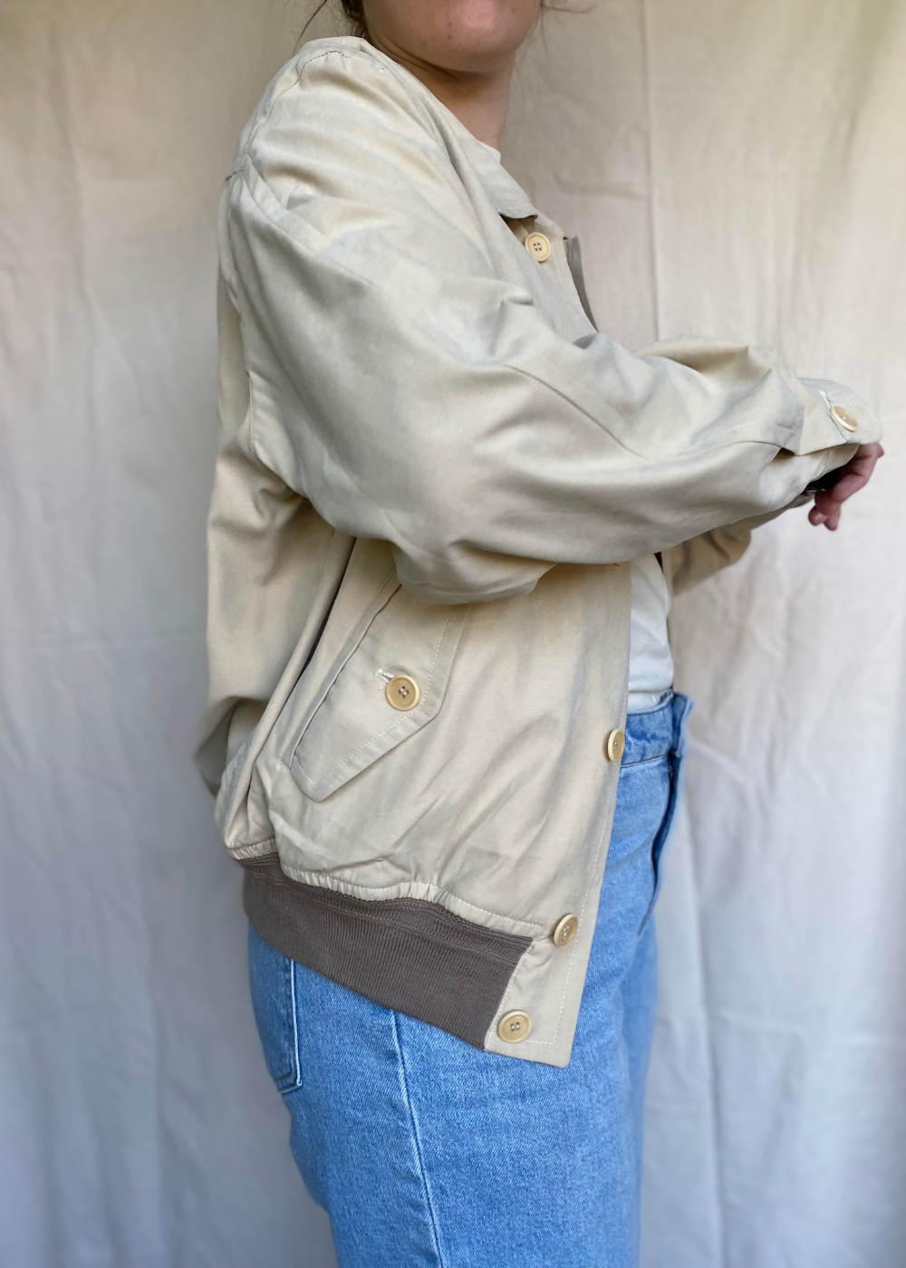 Beige zijde bomberjacket - maat M/L