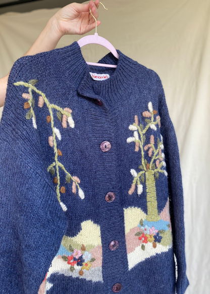 Donkerblauw vest (handgeborduurd) - maat XL/XXL