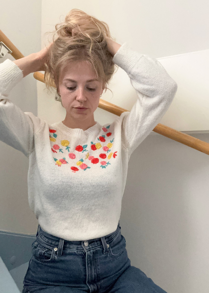 Crème witte trui met bloemen - maat S