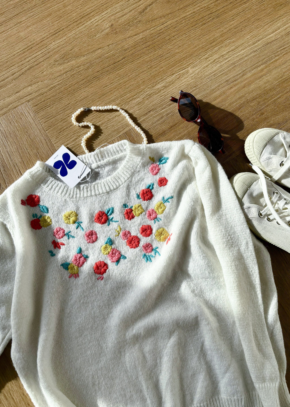 Crème witte trui met bloemen - maat S