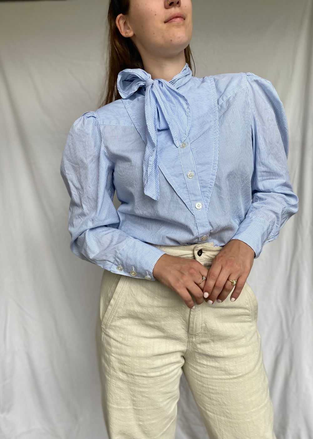 Dames blauwe strepen blouse met strik - maat M