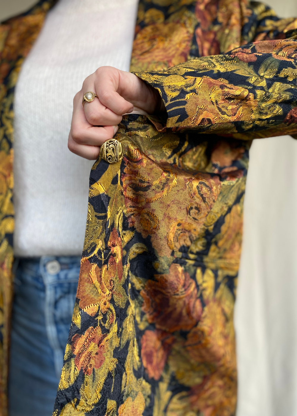 Glimmende blazer met bloemenprint - maat L/XL