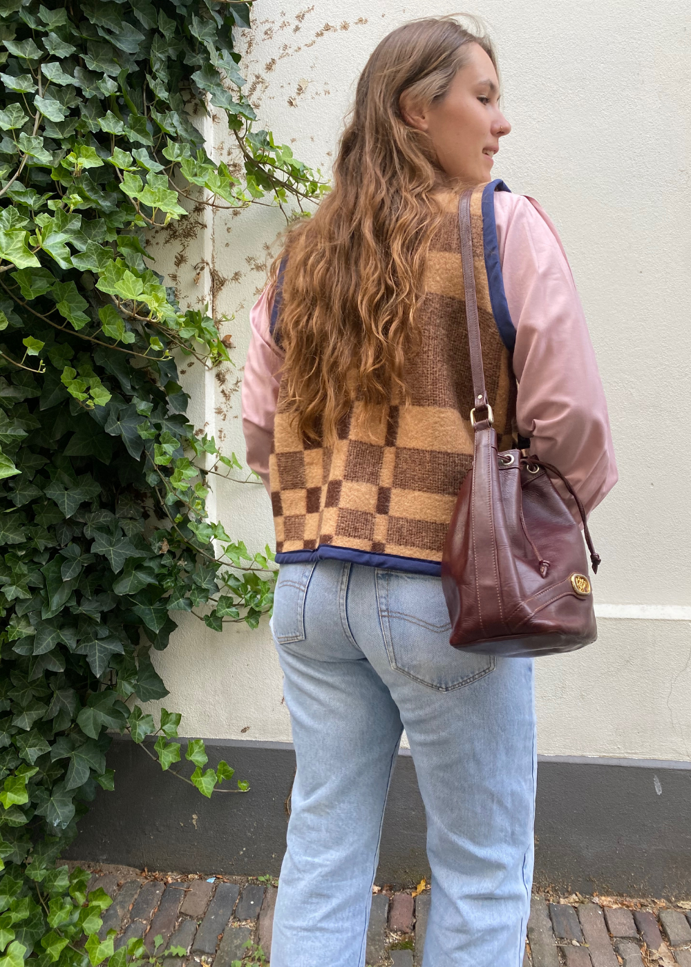 Vintage bordeauxrode bucket bag