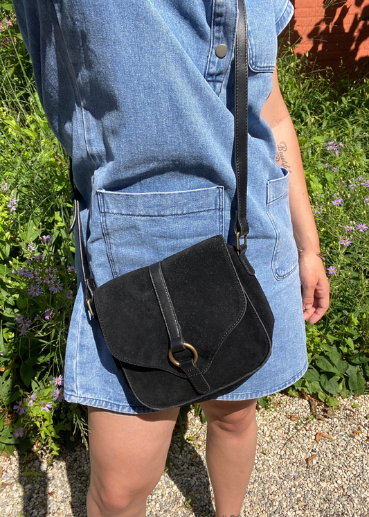 Zwarte suede handtas