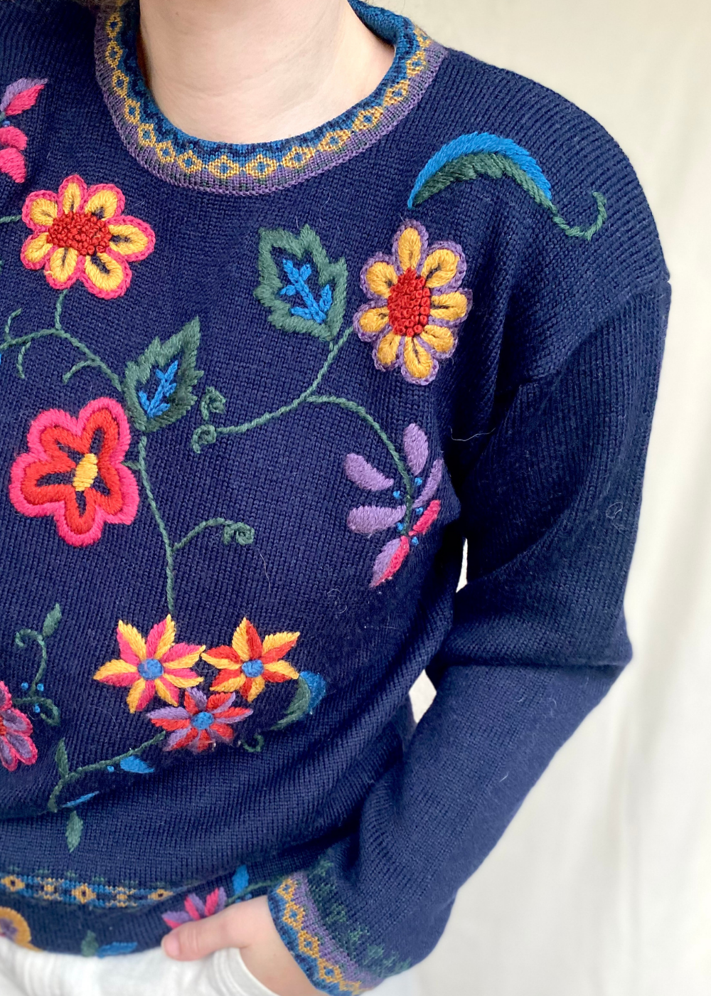 Donkerblauwe trui (50% wol)