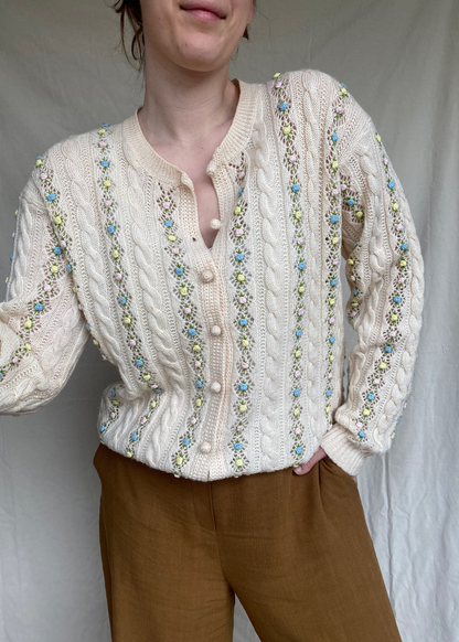 100% wollen vest met bloemenborduursel –  maat L/XL