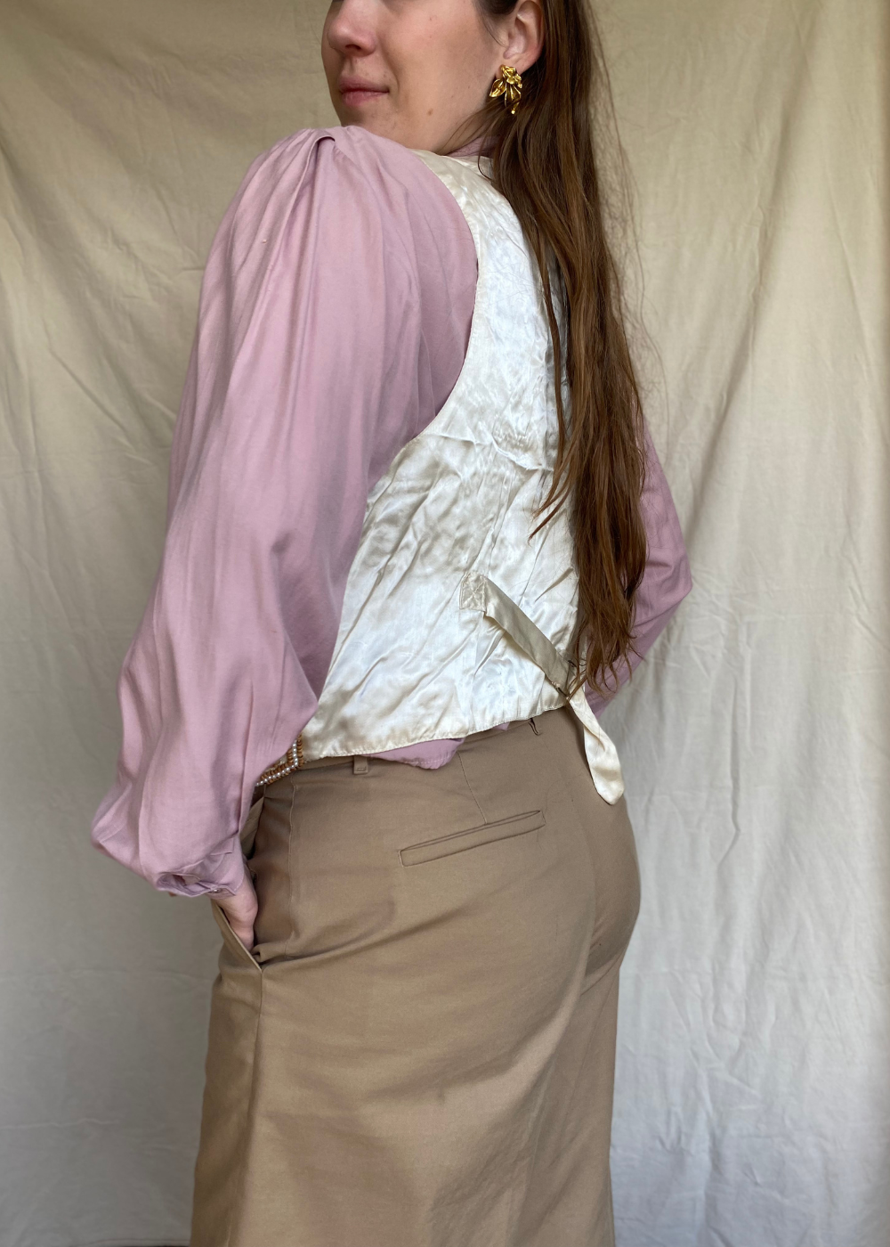 Beige gilet met kralen – maat M tot XL